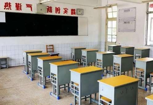 钦州市惠州市第一中学初中部标准化考场、教学设备等信息化项目招标公告
