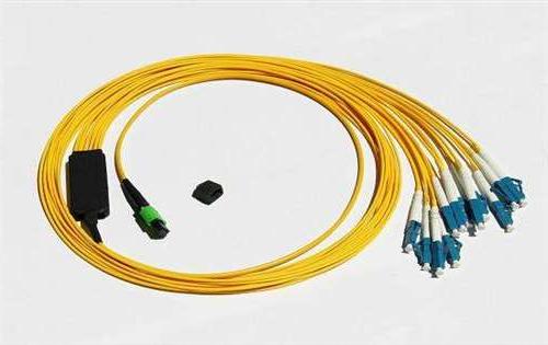 淮南市MPO-LC分支光缆有哪些特性 mpo线缆厂家直发无中间商